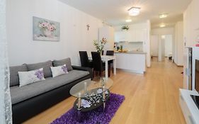 Arijana Apartman Free Private Garage